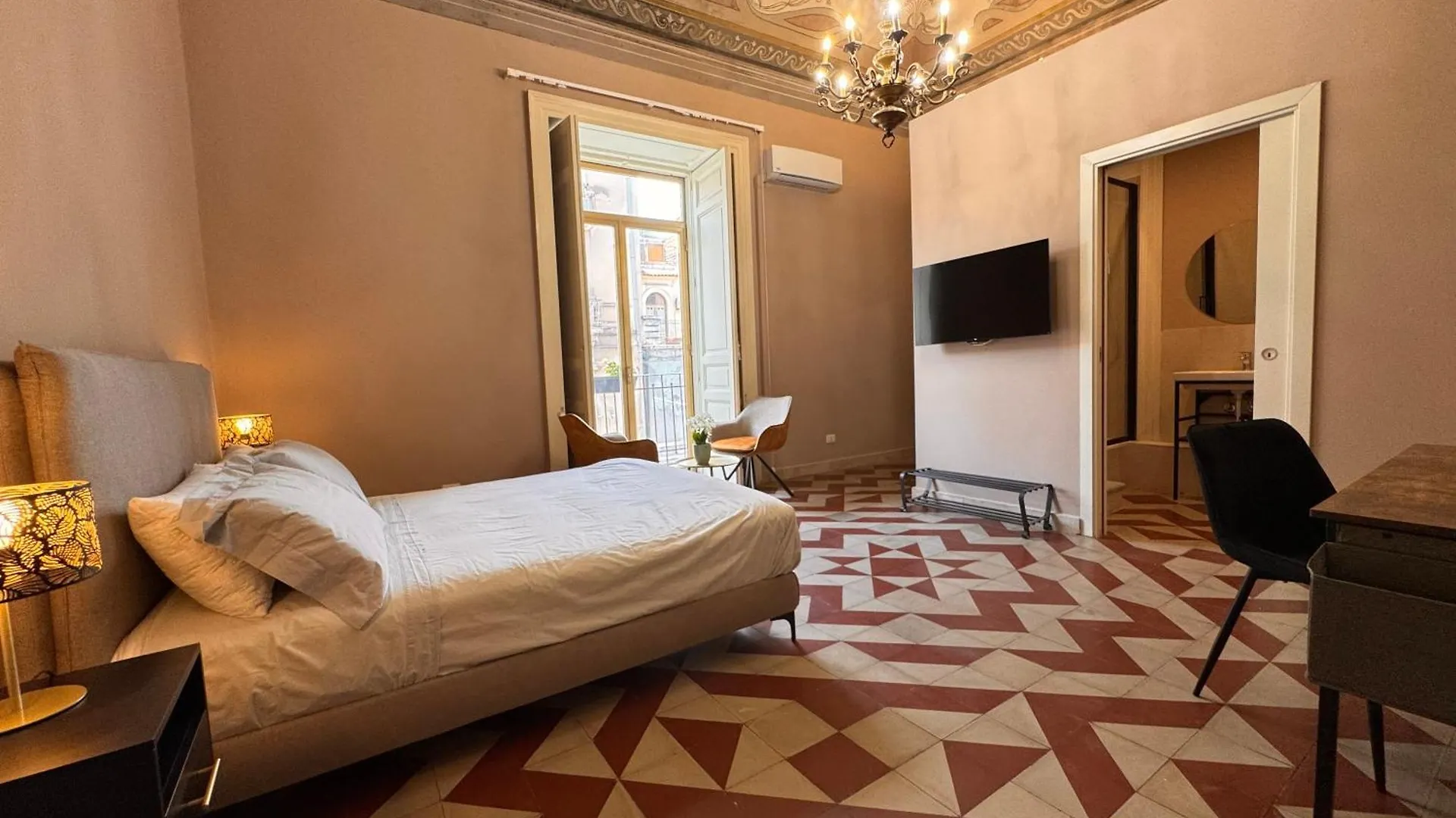 كاتانيا Dimore Del Plebiscito B&B فندق مبيت وإفطار