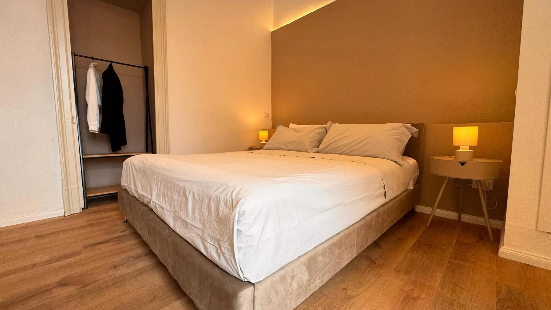كاتانيا Dimore Del Plebiscito B&B